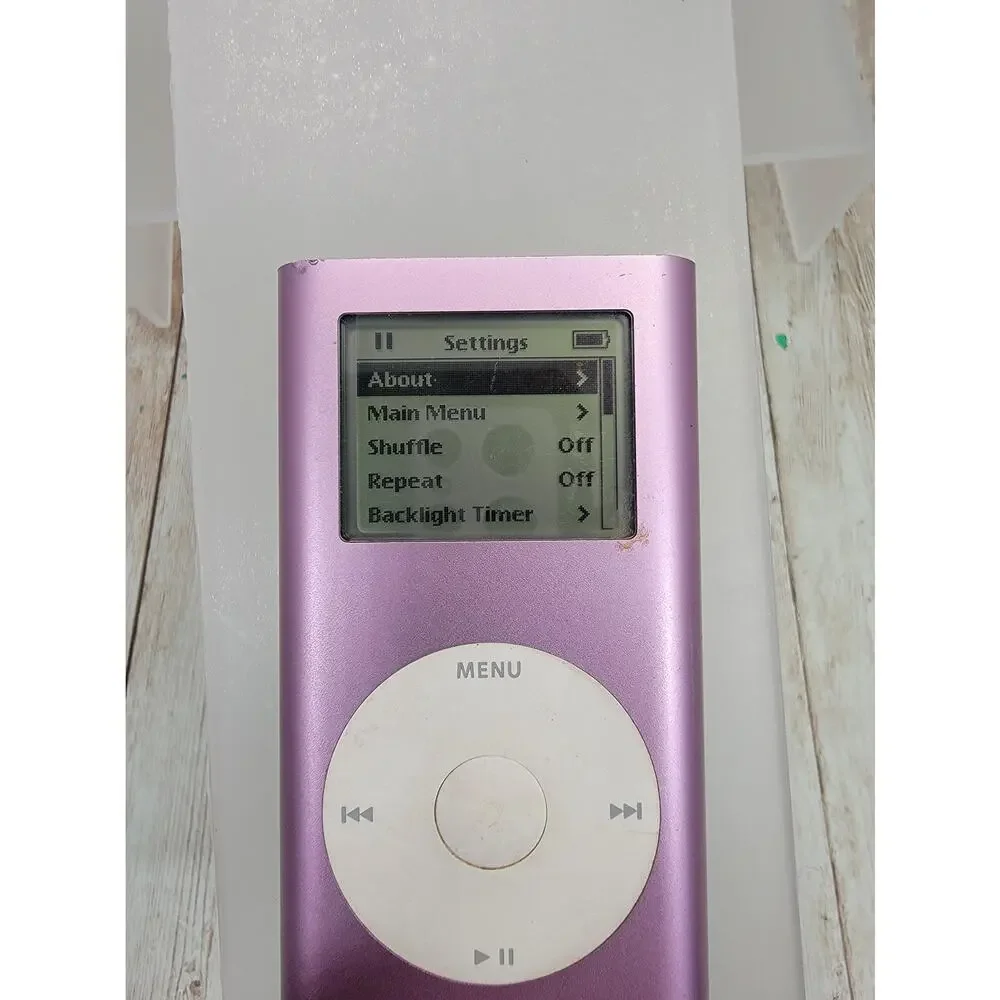 Apple ipod mini 2005 1nd Gen A1051 PINK 32GB W/ Charger